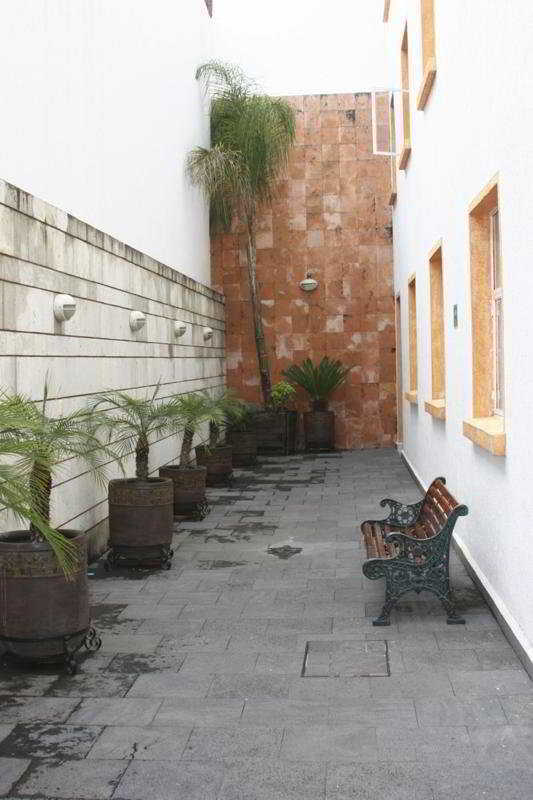 Hotel & Suites Galeria Morelia Esterno foto