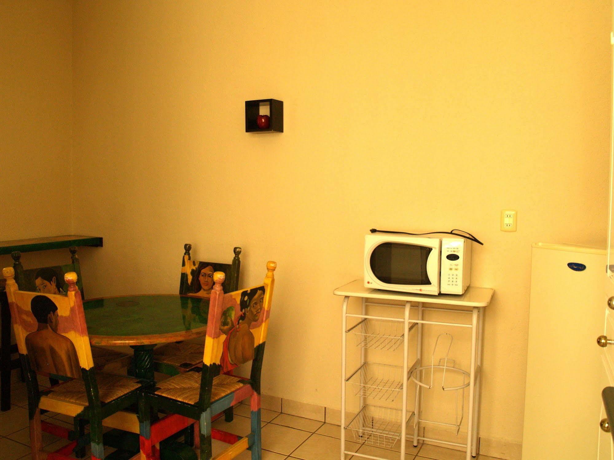 Hotel & Suites Galeria Morelia Esterno foto